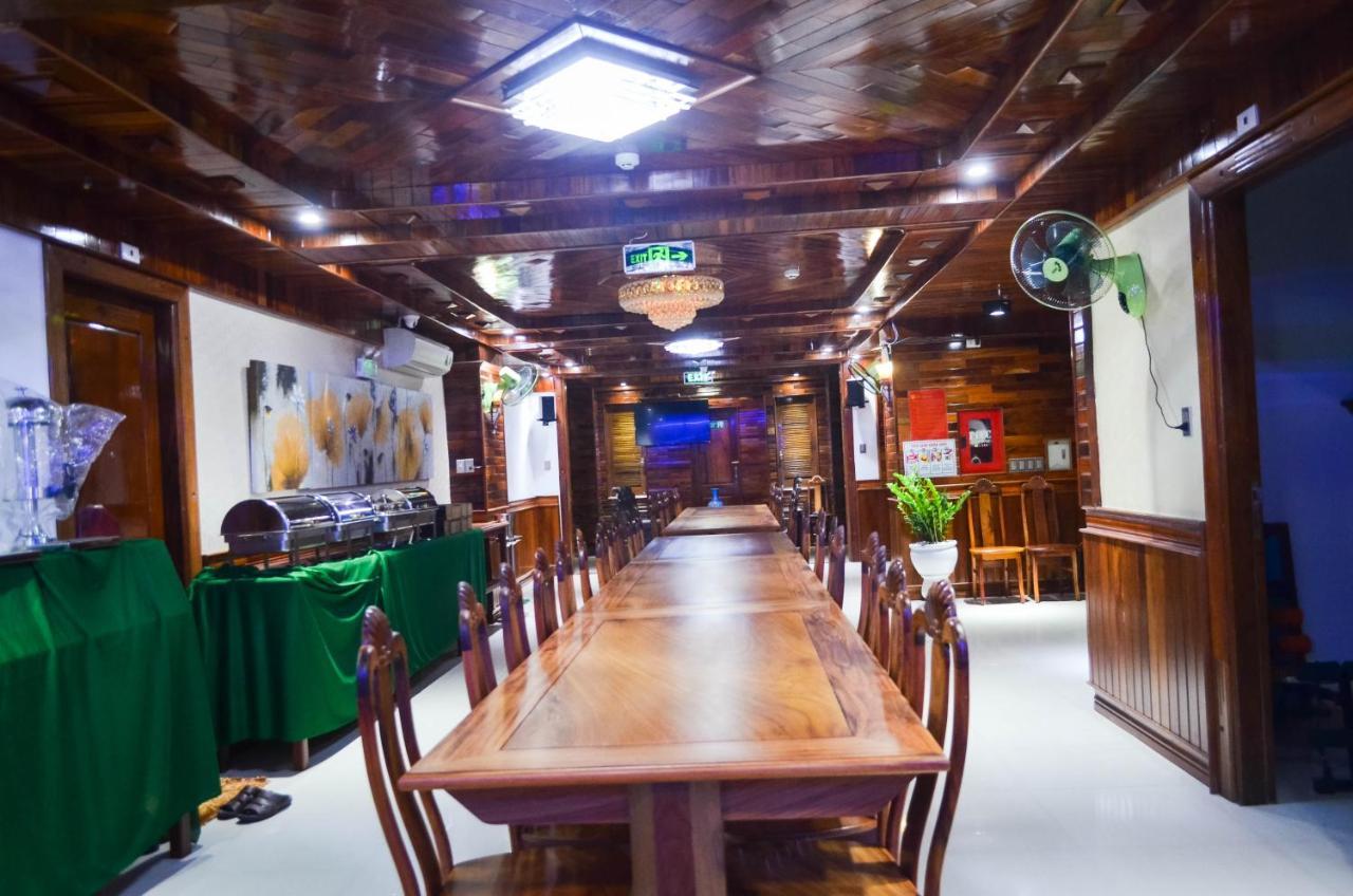 San San Hotel Da Nang Bagian luar foto