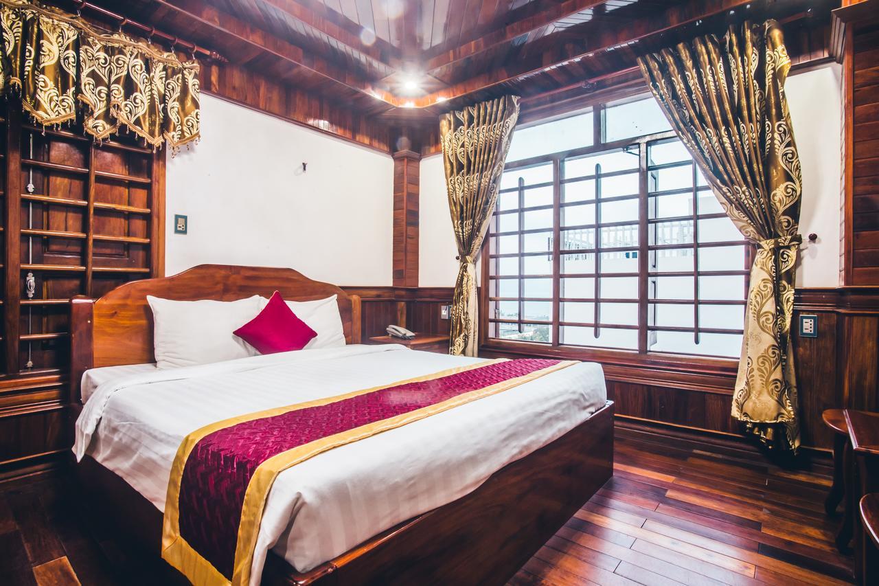 San San Hotel Da Nang Bagian luar foto