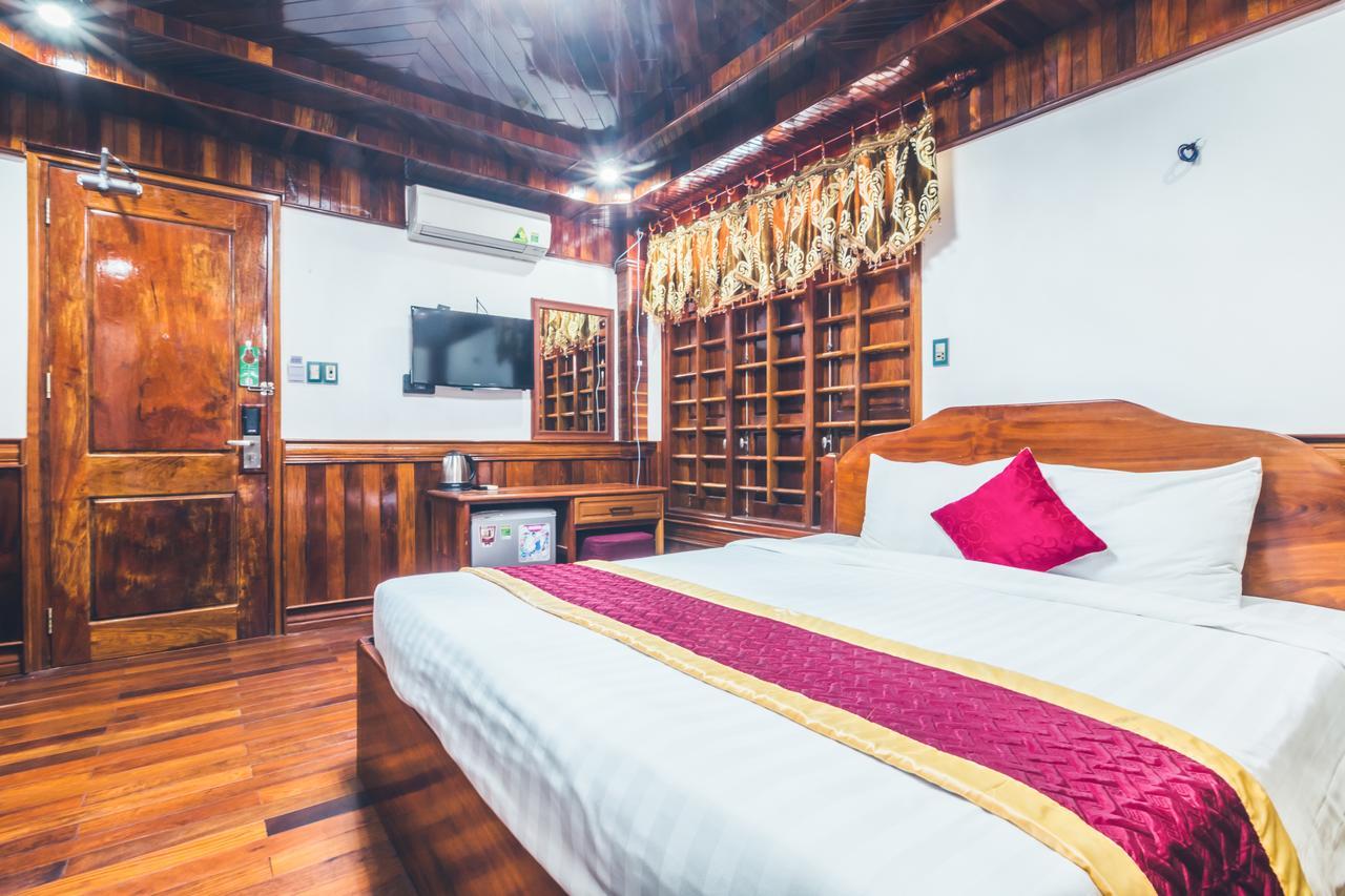 San San Hotel Da Nang Bagian luar foto